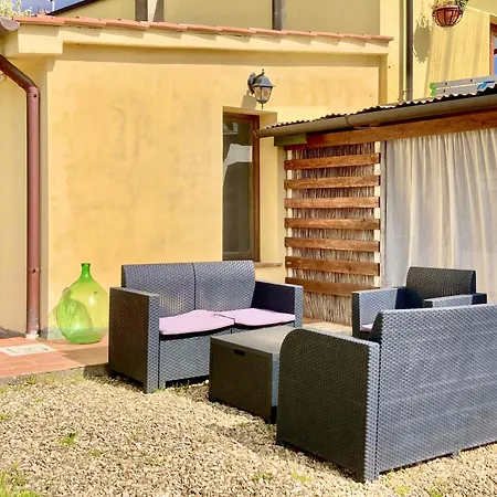 Poderino Di Santa Lucia Apartment